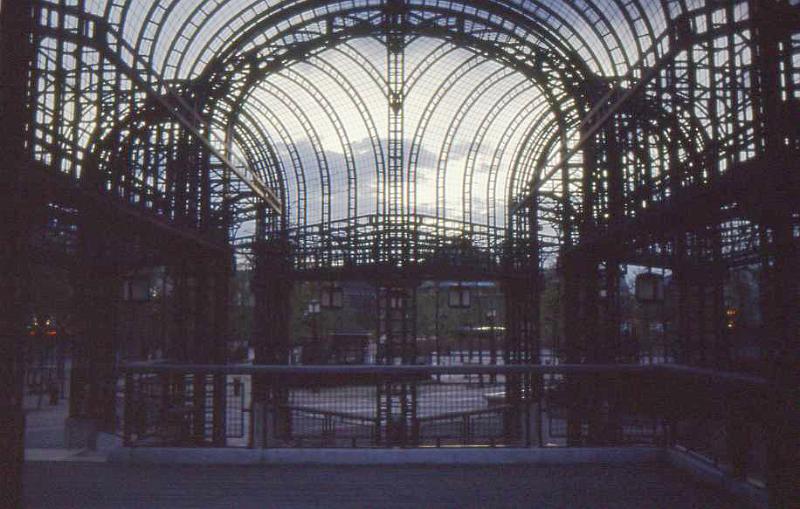 46-Vestigia delle vecchie Halles,19 aprile 1987.jpg